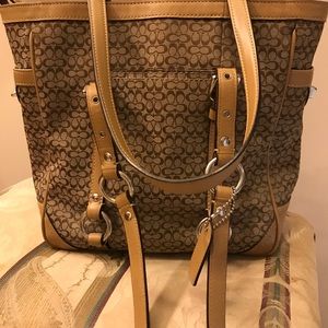 Authentic Coach purse. Great condition!